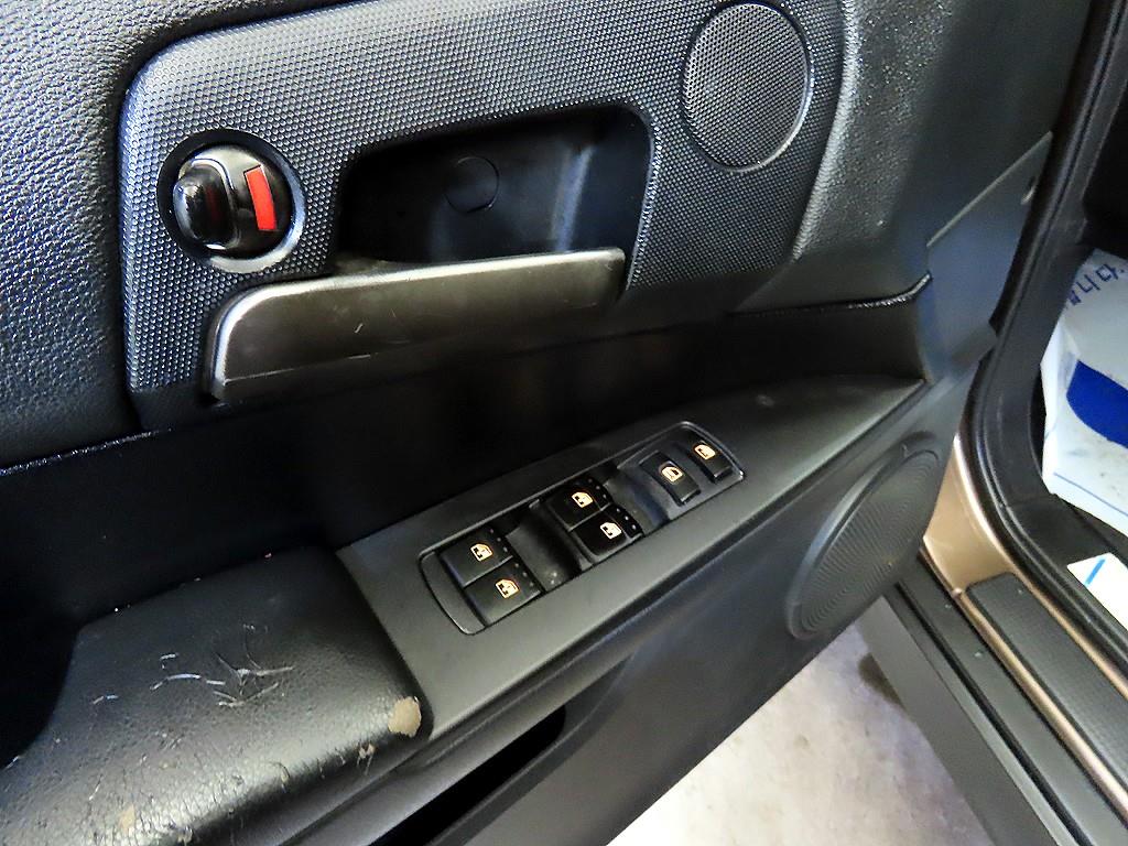 Ssangyong Korando 2014 Café - Importación desde Corea - HF Imports Iquique - Foto 13