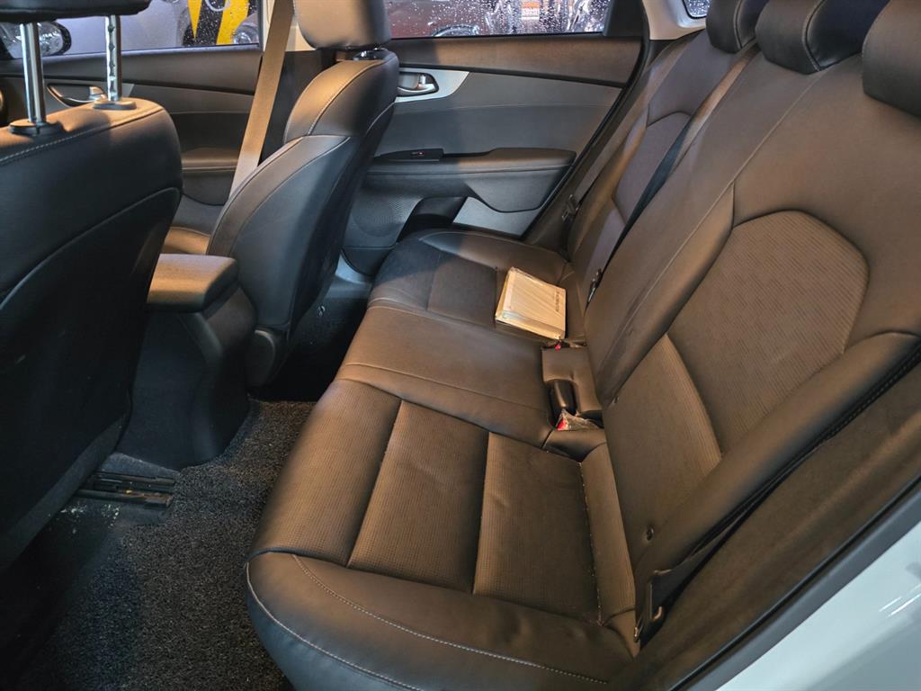 KIA K3 - Vista 11