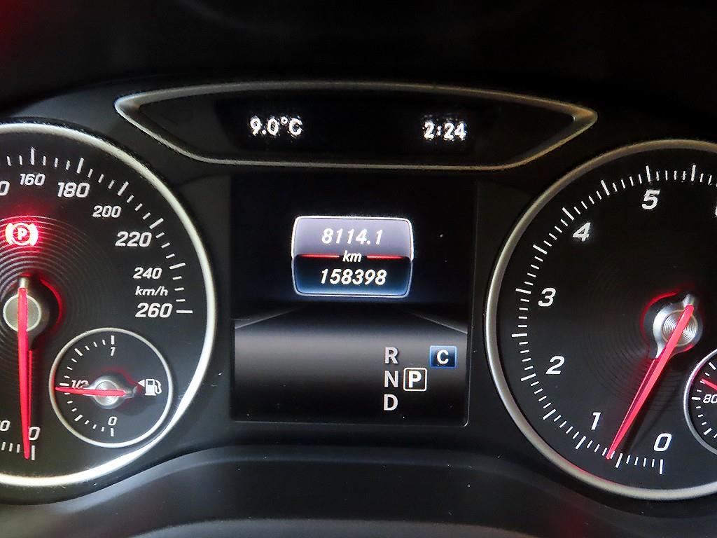 Mercedes Benz B Class (MY B) - Vista 9