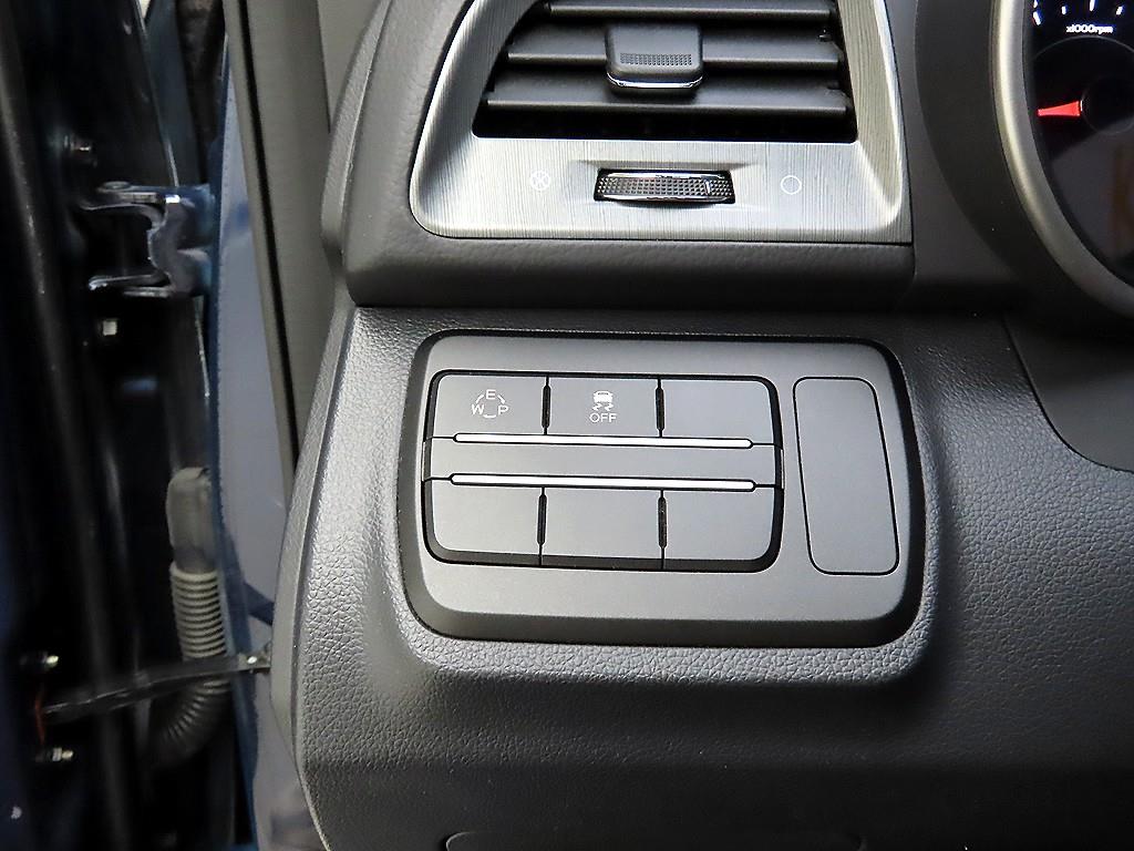 Ssangyong Tivoli 2018 Gris - Importación desde Corea - HF Imports Iquique - Foto 13