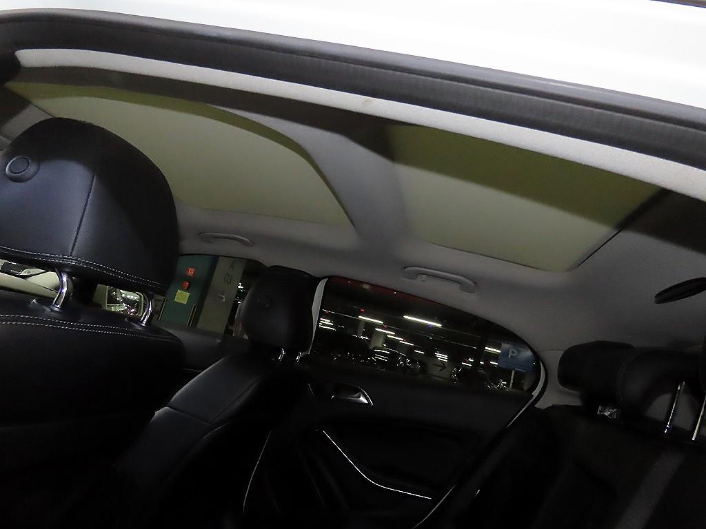 Mercedes Benz GLA Class 2018 Blanco - Importación desde Corea - HF Imports Iquique - Foto 16