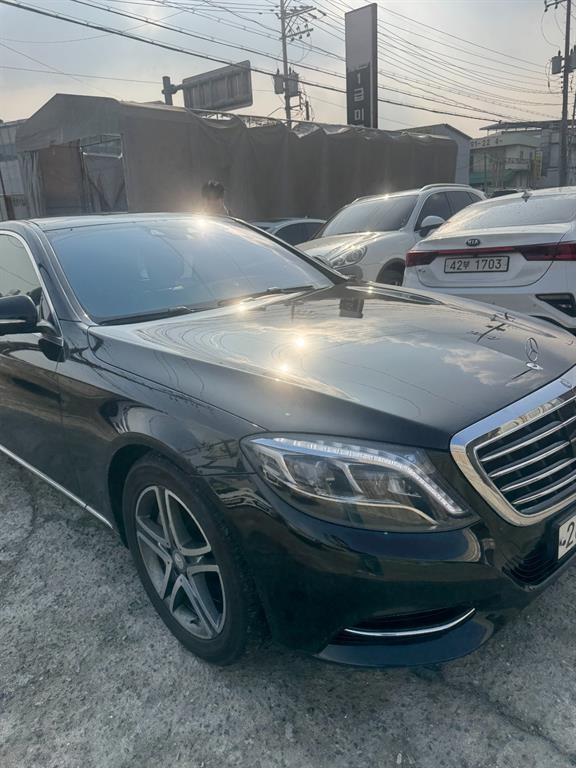 Mercedes Benz S Class - Vista 6