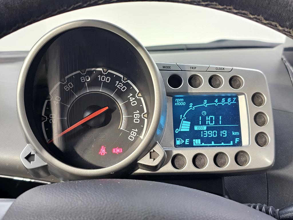 Chevrolet Spark - Vista 6