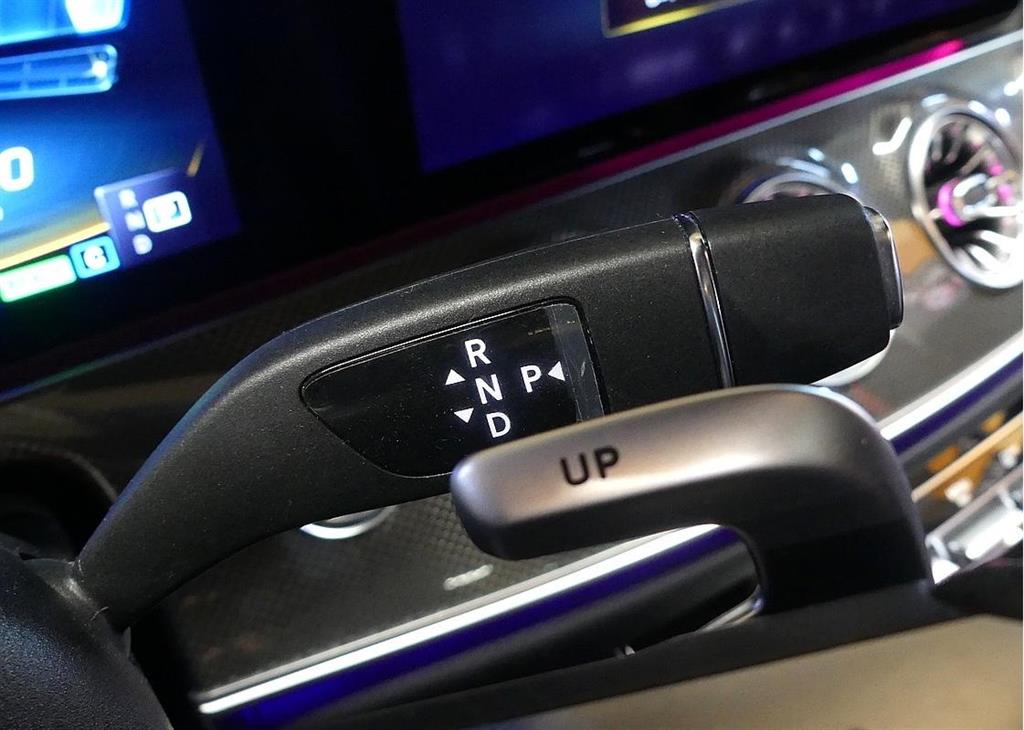 Mercedes Benz CLS Class - Vista 7