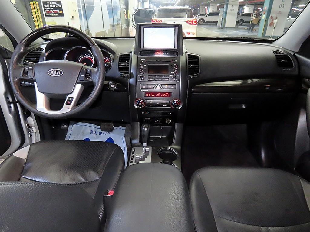 KIA Sorento - Vista 10
