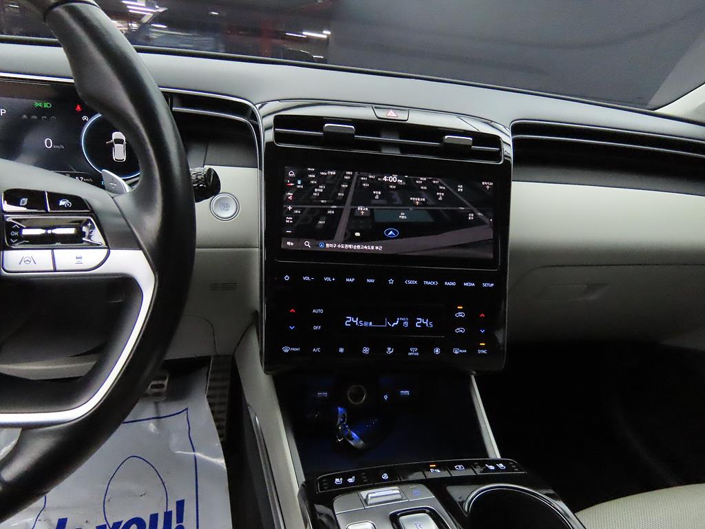 HYUNDAI Tucson - Vista 10