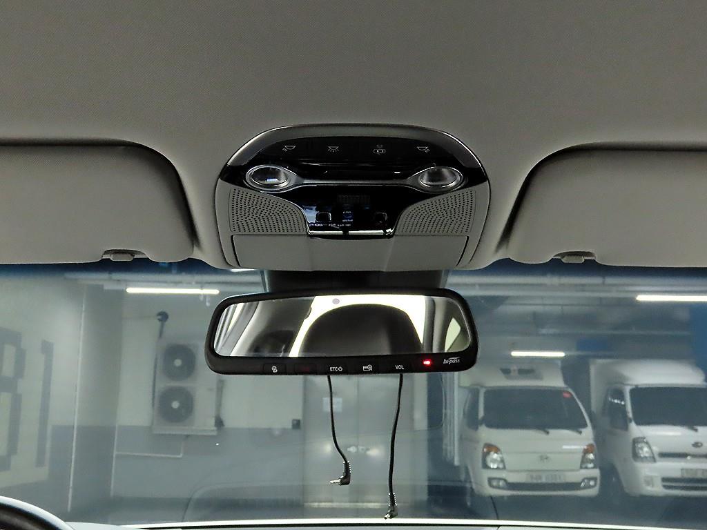 HYUNDAI Grandeur 2018 Blanco - Importación desde Corea - HF Imports Iquique - Foto 17