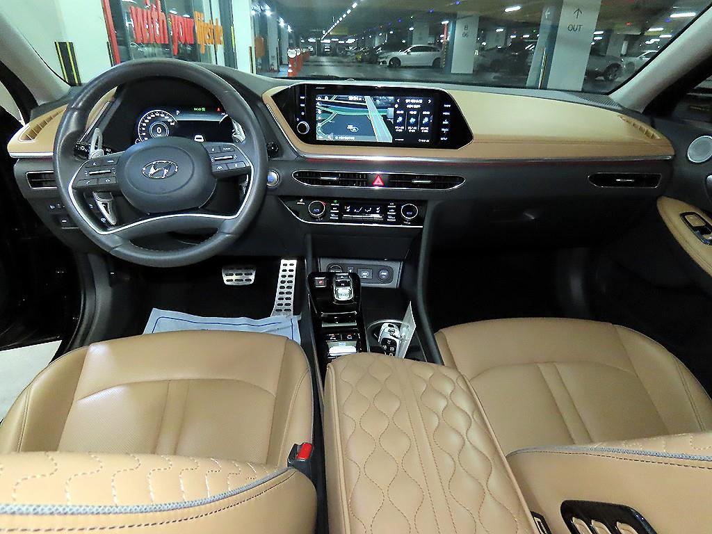 HYUNDAI Sonata - Vista 10