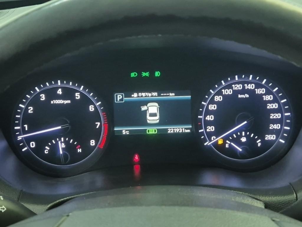 Genesis G80 - Vista 6