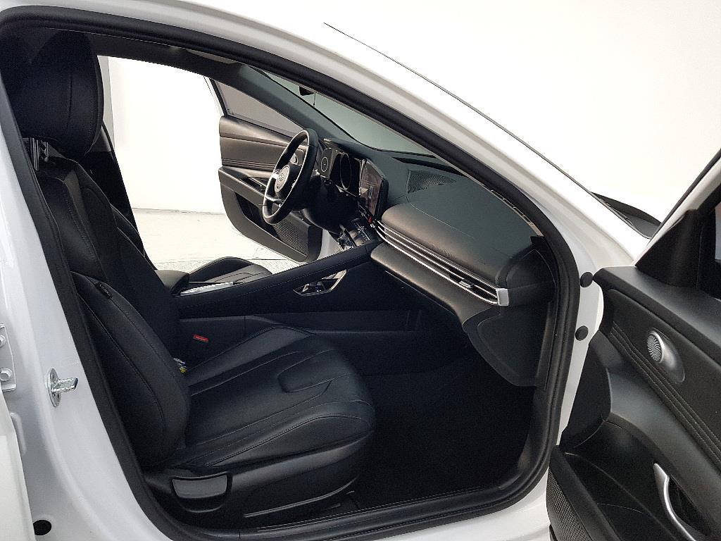 HYUNDAI Avante 2021 Blanco - Importación desde Corea - HF Imports Iquique - Foto 15