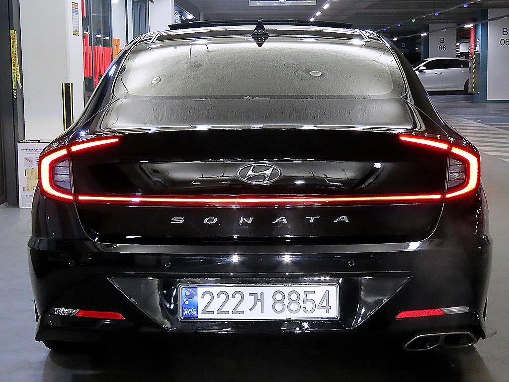 HYUNDAI Sonata - Vista 5