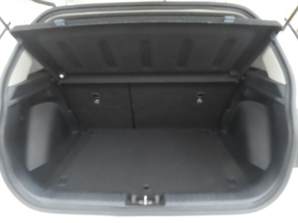 HYUNDAI Venue 2022 Blanco - Importación desde Corea - HF Imports Iquique - Foto 20