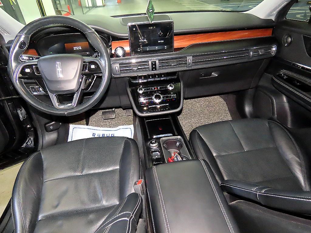 Lincoln Corsair - Vista 10