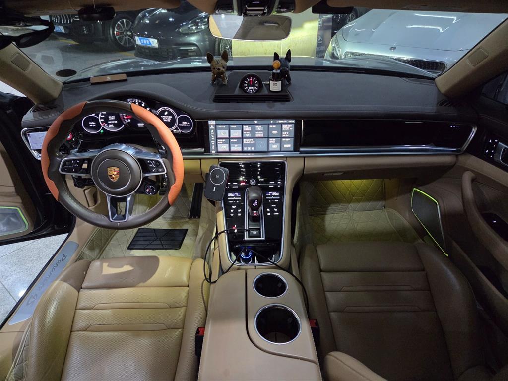Porsche Panamera - Vista 8