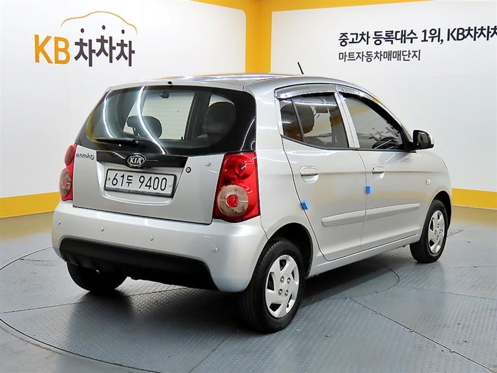 KIA Morning - Vista 4