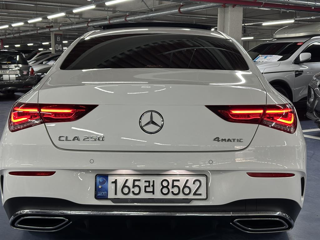 Mercedes Benz CLA Class - Vista 4