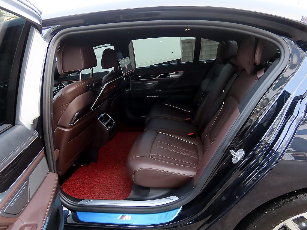 BMW 7 Series - Vista 6