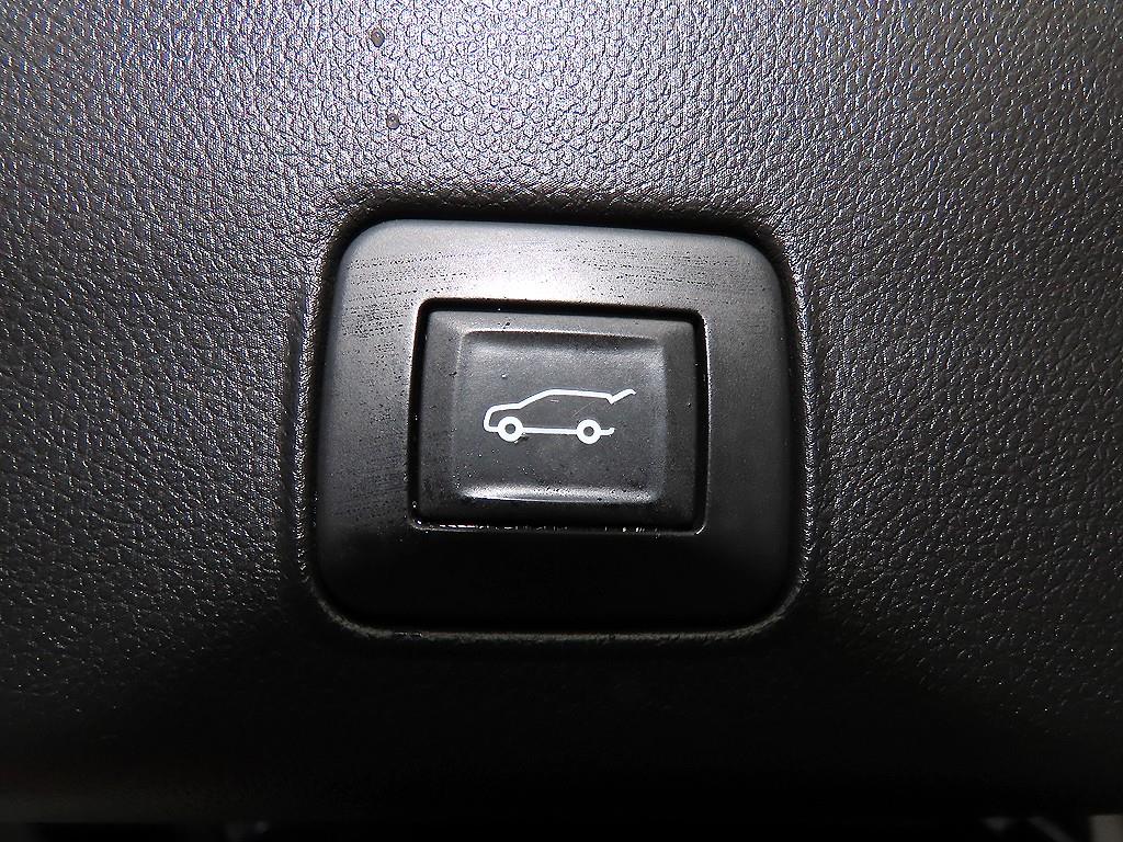 Chevrolet Trail Blazer 2021 Blanco - Importación desde Corea - HF Imports Iquique - Foto 17