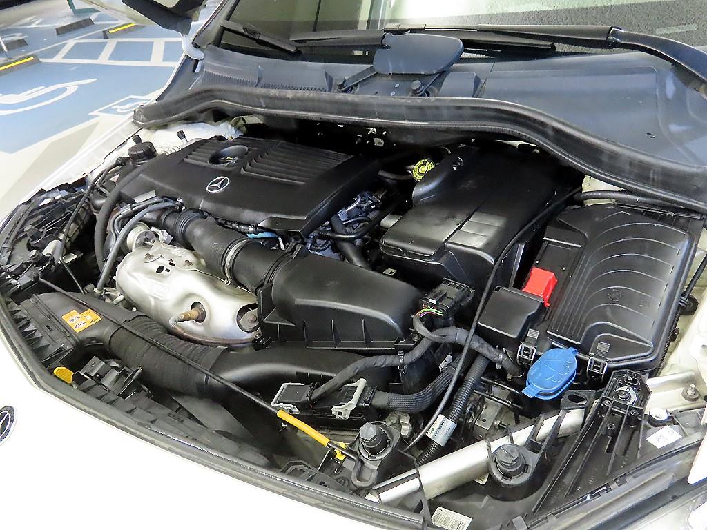 Mercedes Benz B Class (MY B) 2018 Blanco - Importación desde Corea - HF Imports Iquique - Foto 19