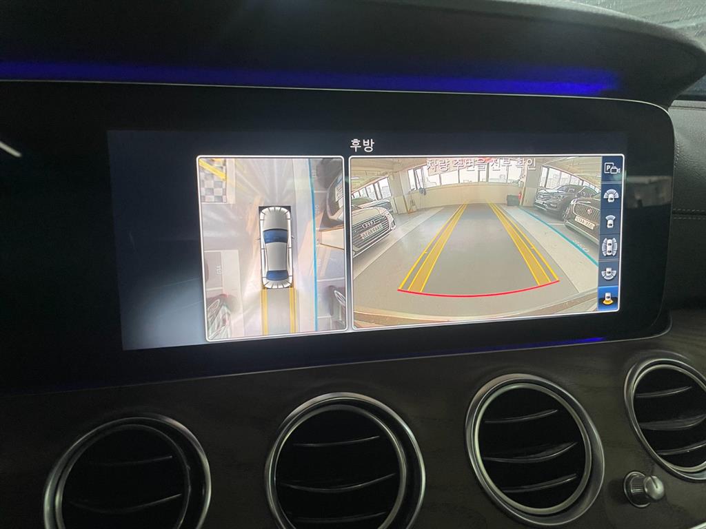 Mercedes Benz E class - Vista 9