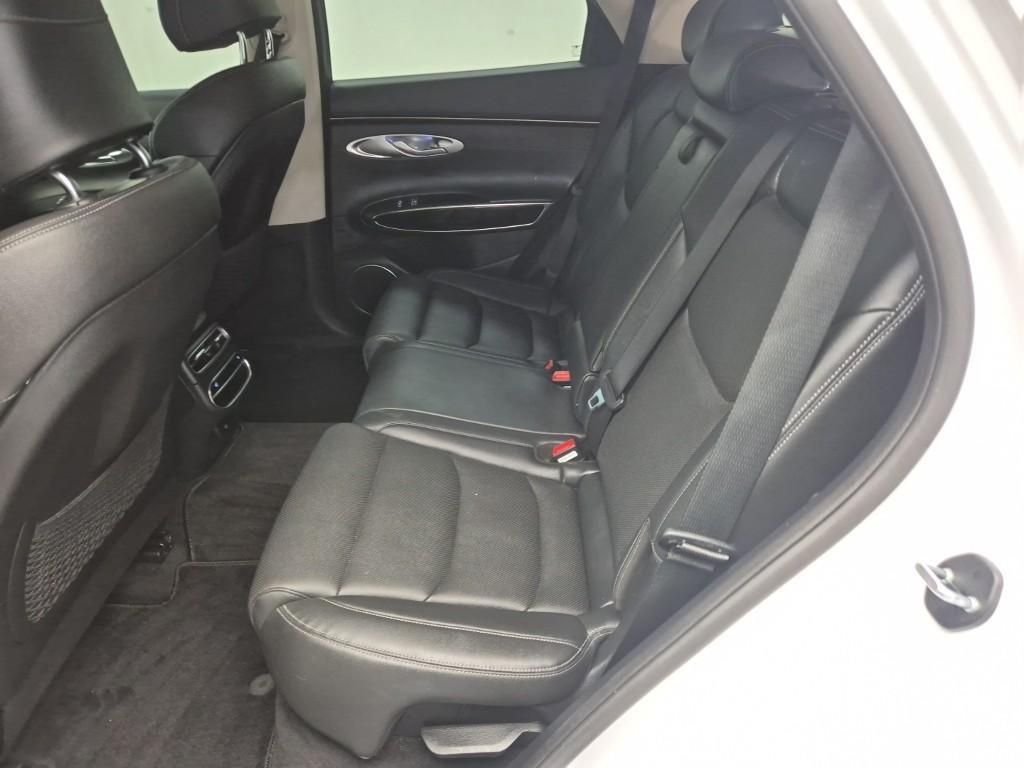 Genesis GV70 - Vista 12