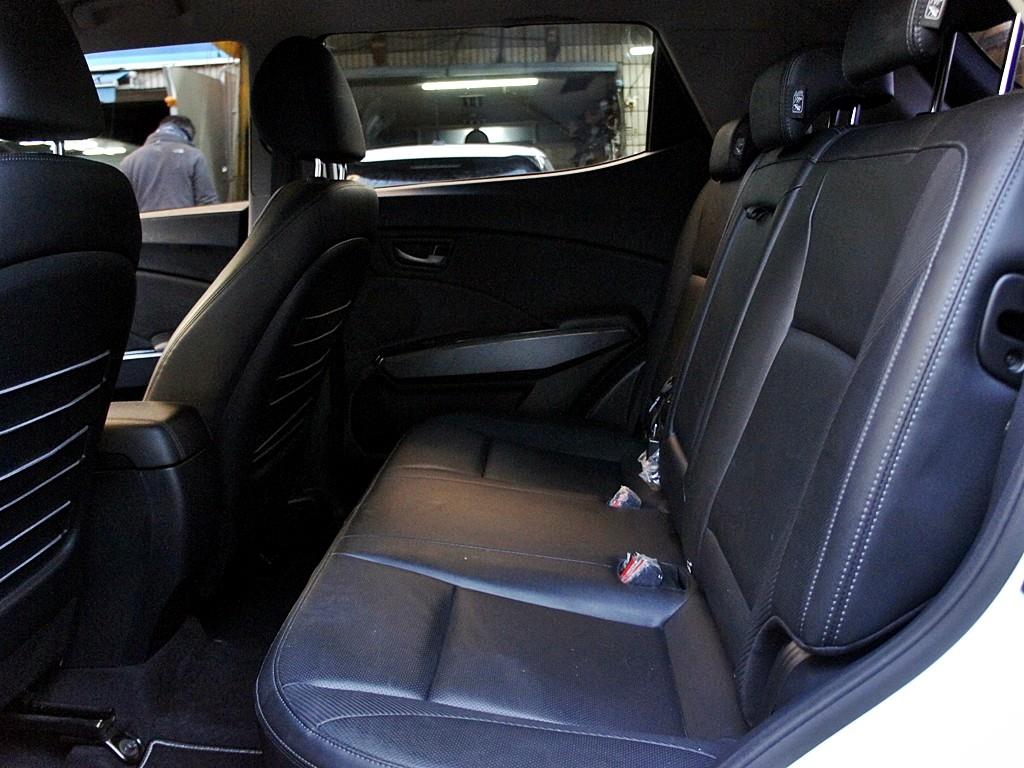 Ssangyong Tivoli - Vista 11