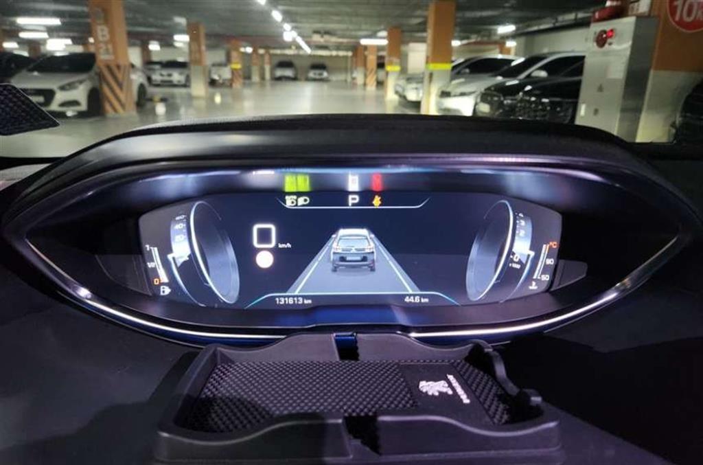 Peugeot 5008 - Vista 10