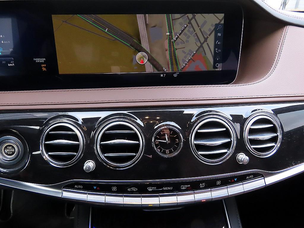 Mercedes Benz S Class - Vista 12