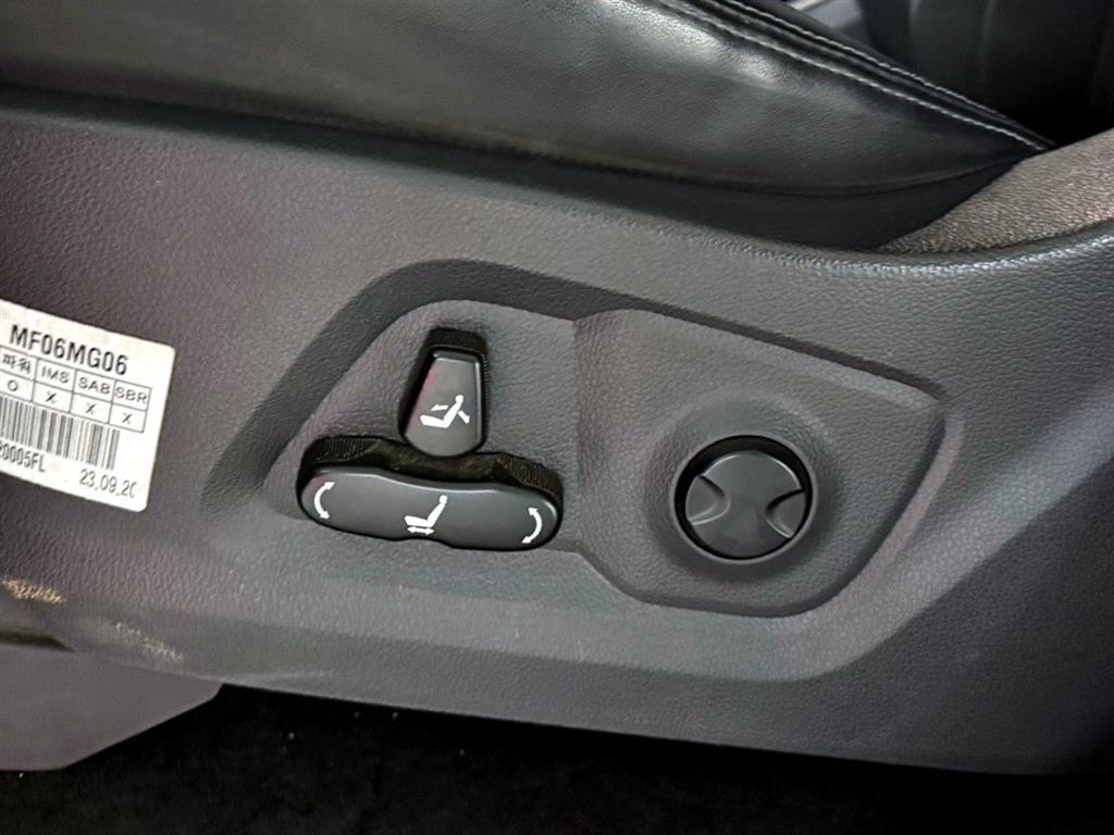 Ssangyong Rexton 2024 Verde - Importación desde Corea - HF Imports Iquique - Foto 16