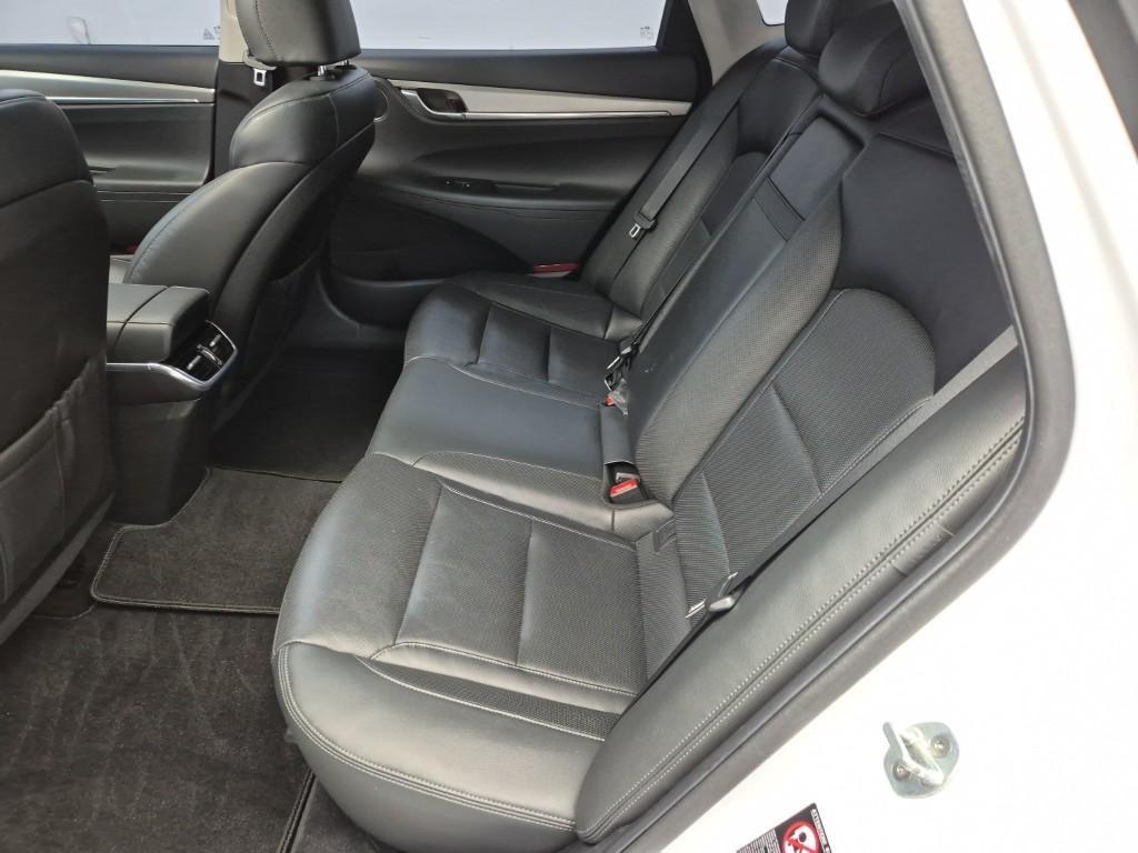 HYUNDAI Grandeur 2020 Blanco - Importación desde Corea - HF Imports Iquique - Foto 14