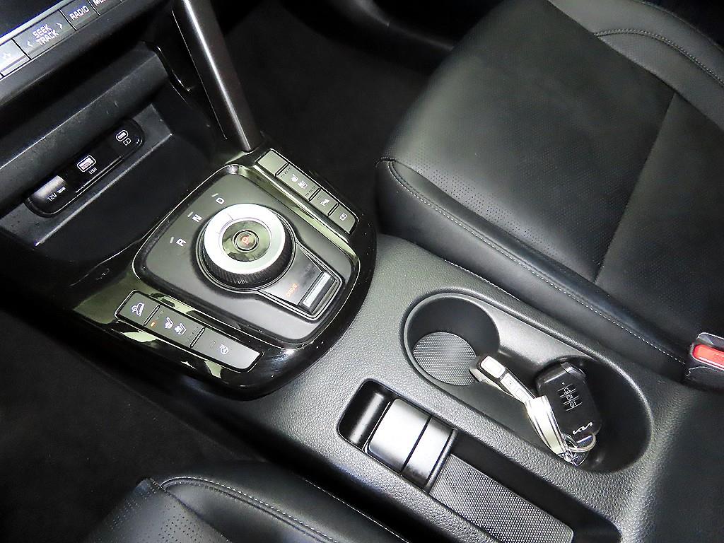 KIA Seltos - Vista 12