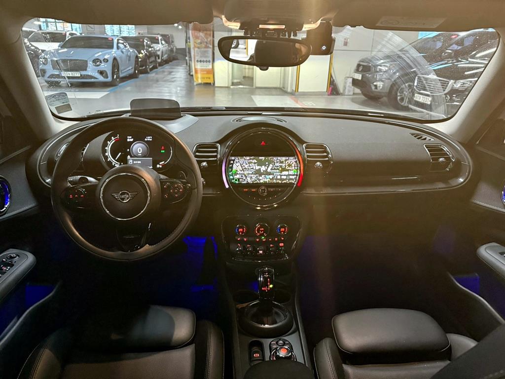 Mini Clubman - Vista 6