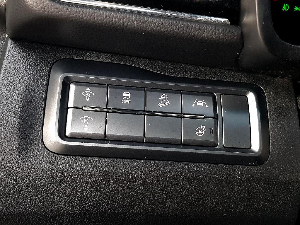 Ssangyong Tivoli - Vista 12