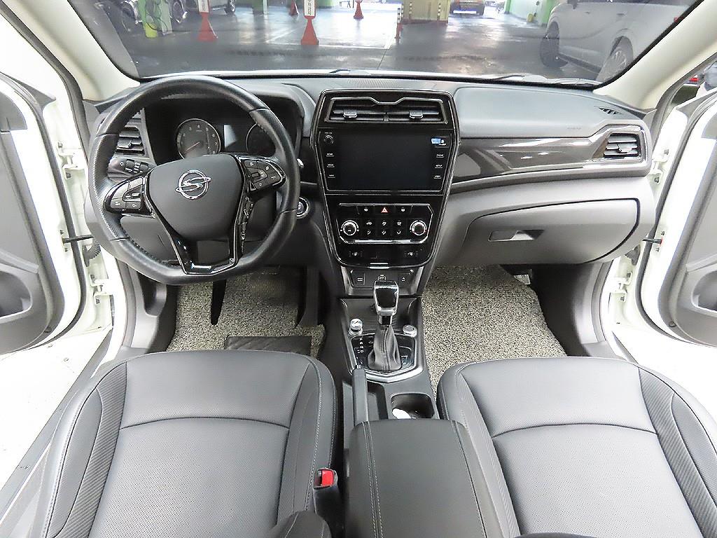 Ssangyong Tivoli 2022 Blanco - Importación desde Corea - HF Imports Iquique - Foto 11