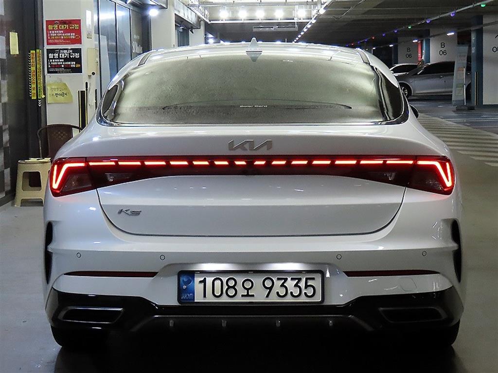 KIA K5 - Vista 5