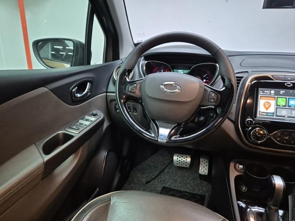 SAMSUNG QM3 - Vista 9