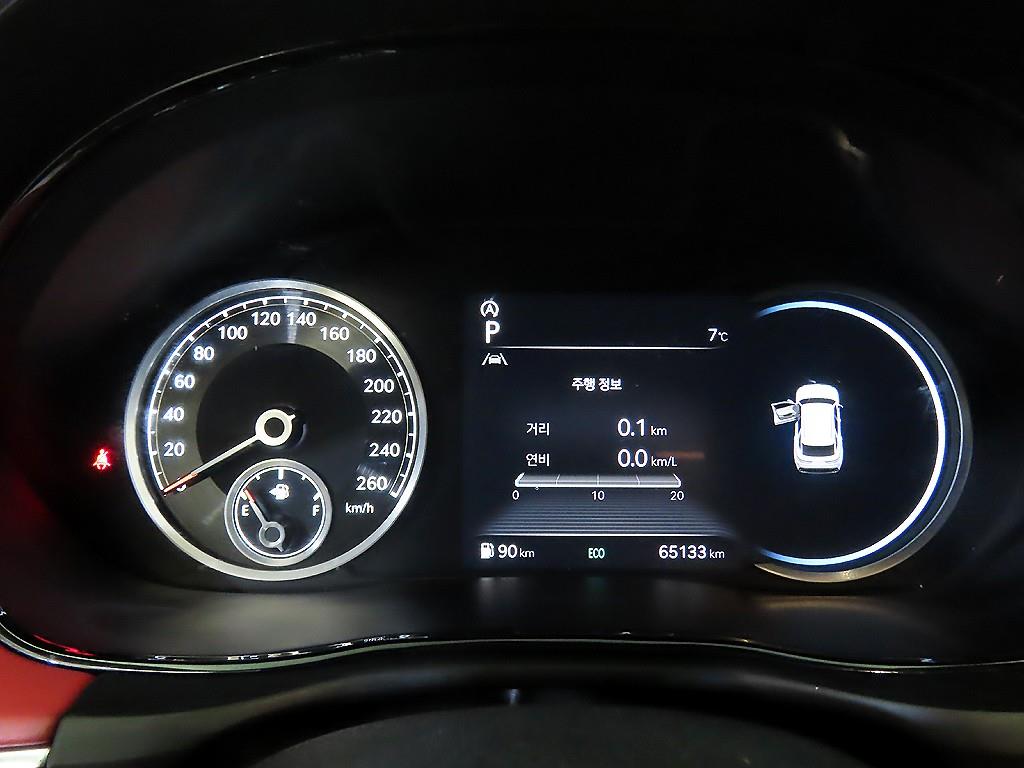 Genesis GV70 - Vista 9