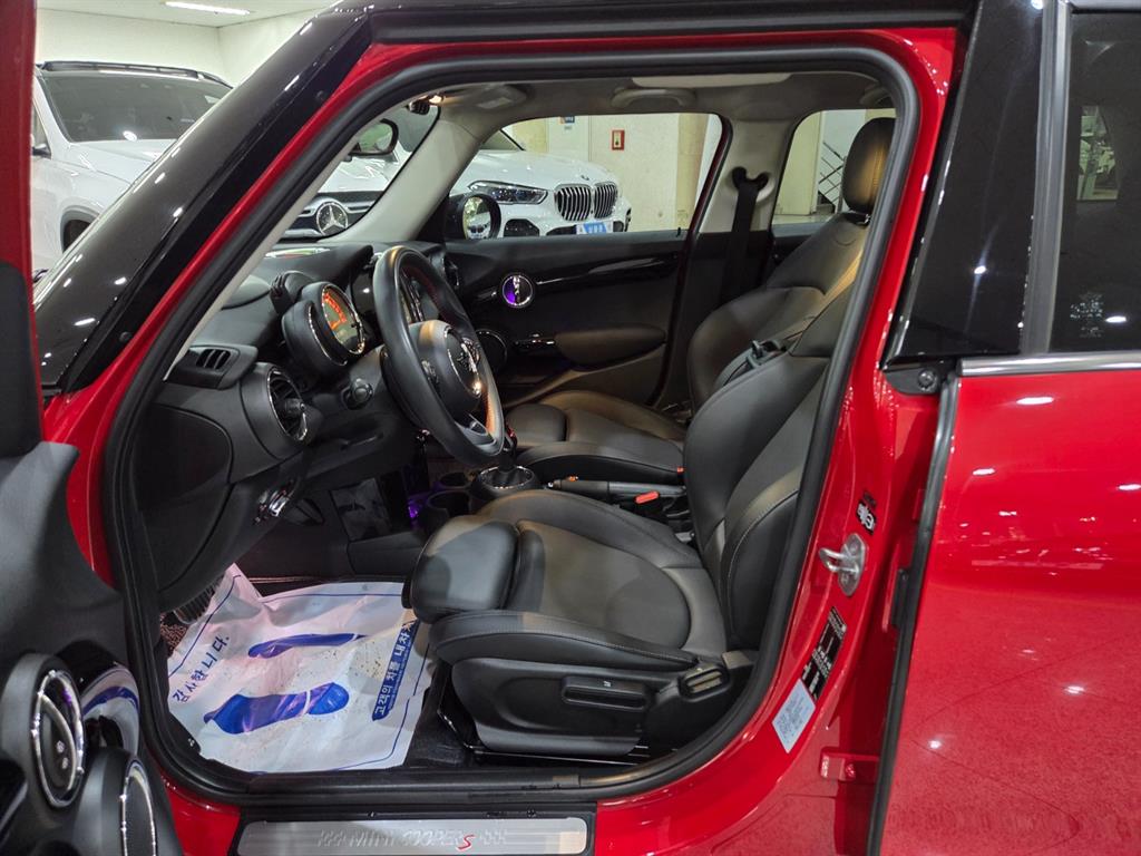 Mini Cooper - Vista 6