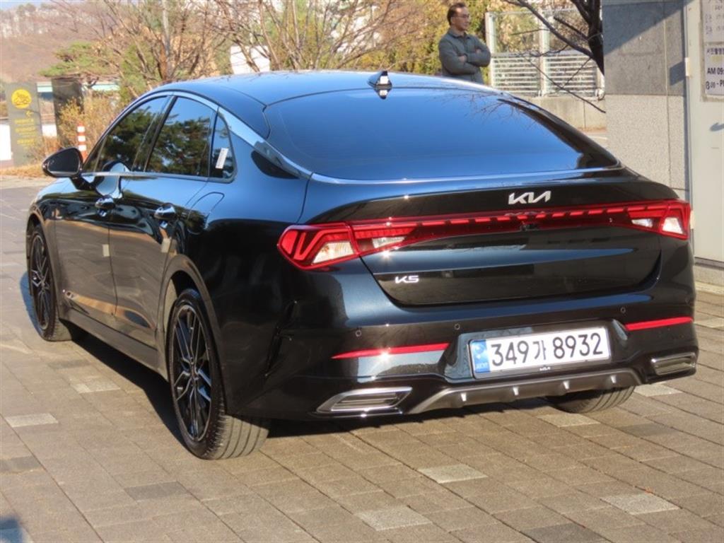 KIA K5 - Vista 7