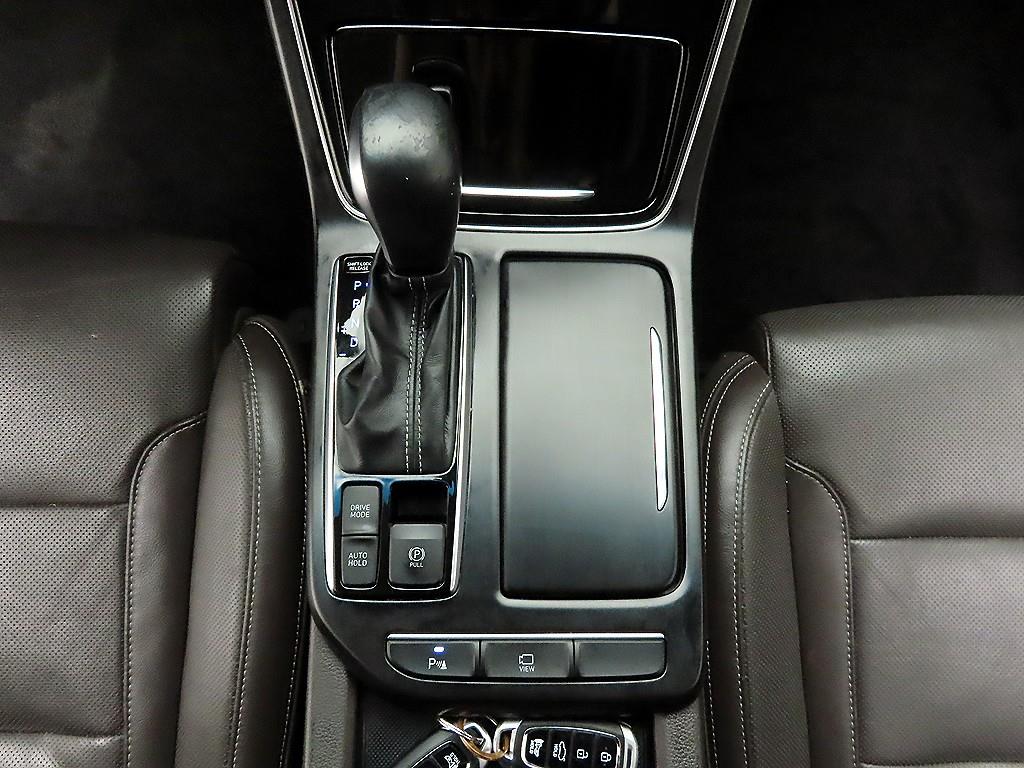 HYUNDAI Grandeur - Vista 10