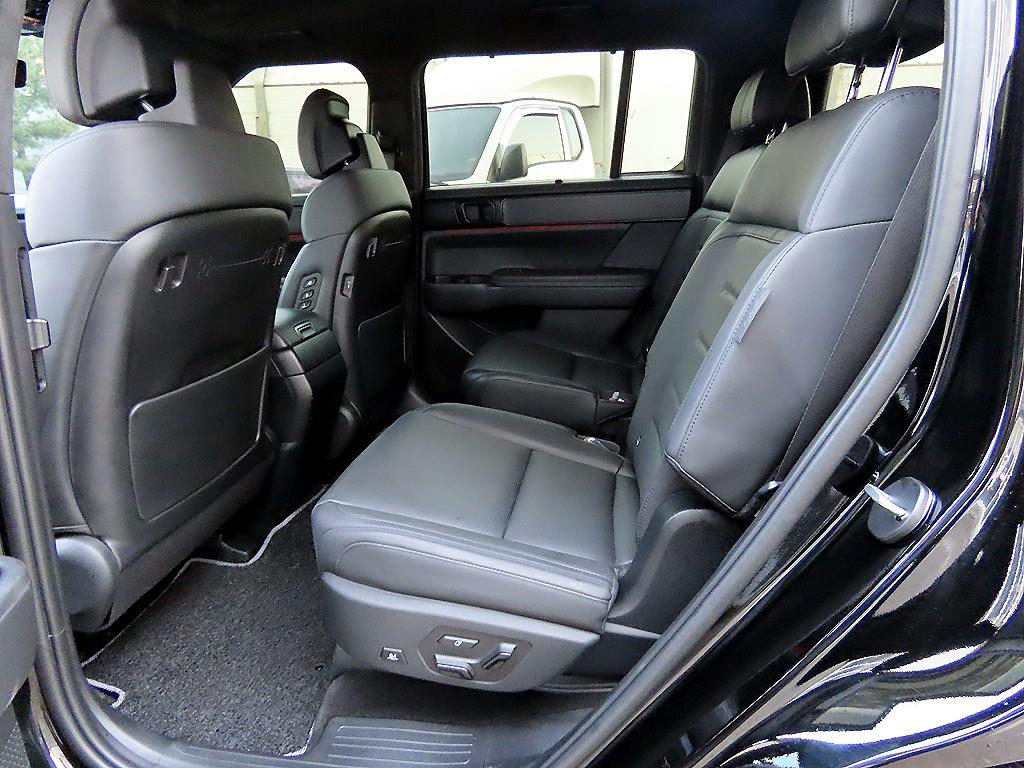 HYUNDAI Santa Fe - Vista 6