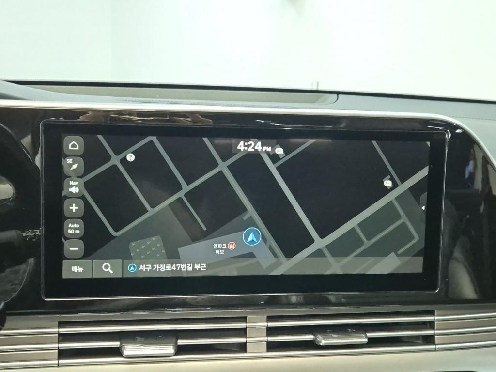 HYUNDAI Grandeur - Vista 9