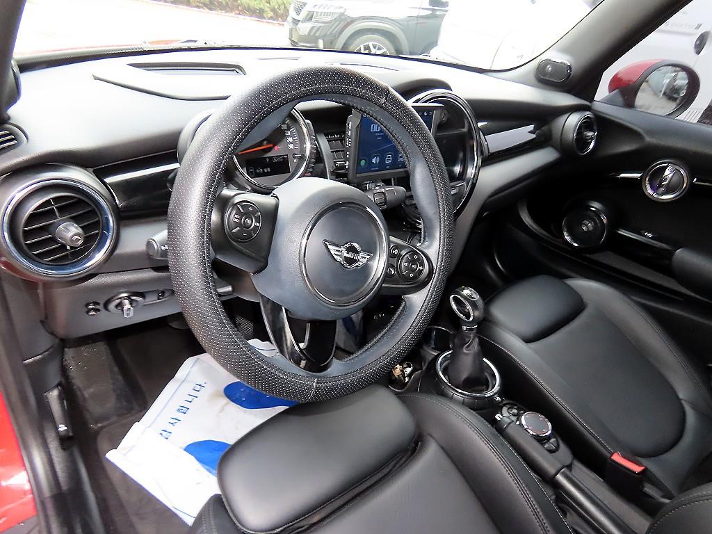 Mini Cooper Convertible - Vista 11