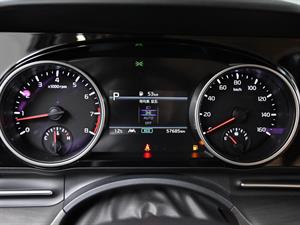 KIA Carnival - Vista 12