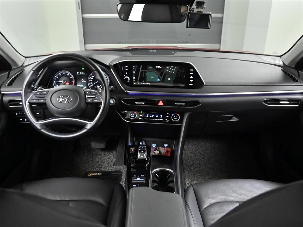 HYUNDAI Sonata - Vista 9