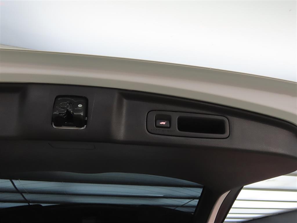 Honda CR-V 2025 Blanco - Importación desde Corea - HF Imports Iquique - Foto 17