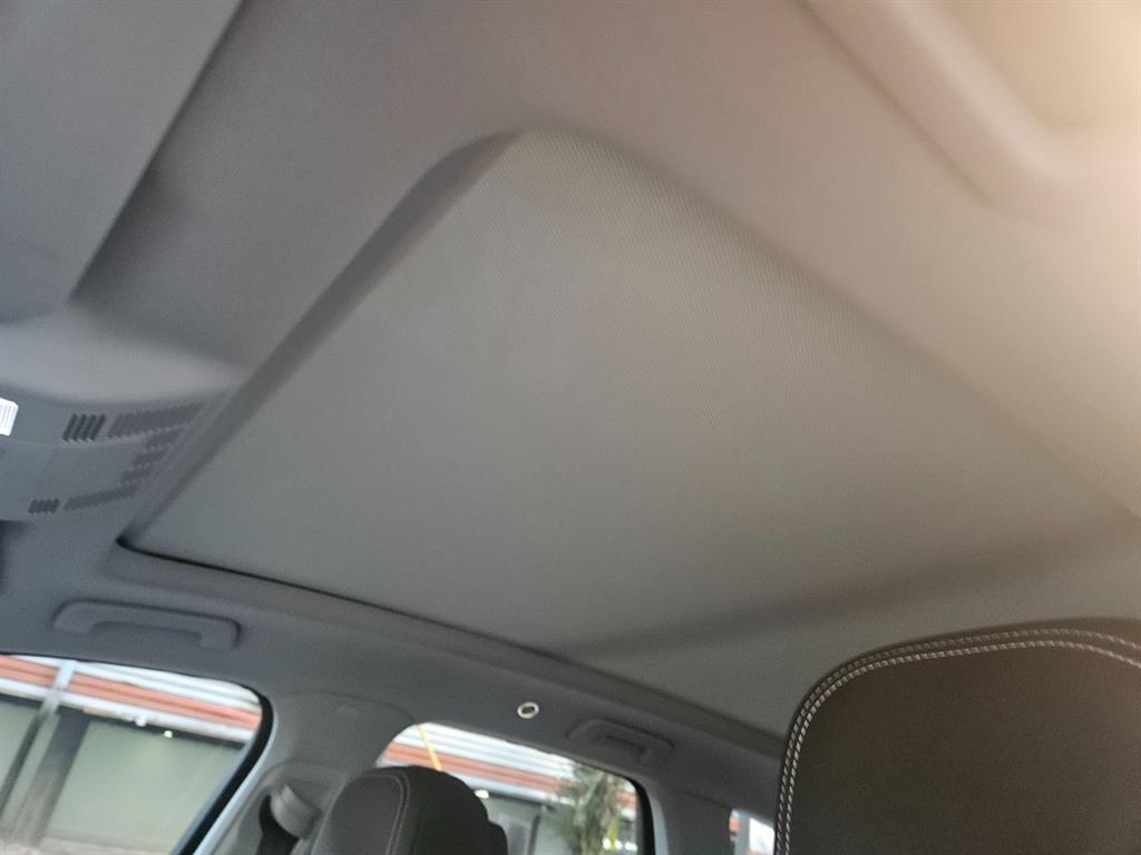 Volkswagen Touareg 2024 Negro - Importación desde Corea - HF Imports Iquique - Foto 20