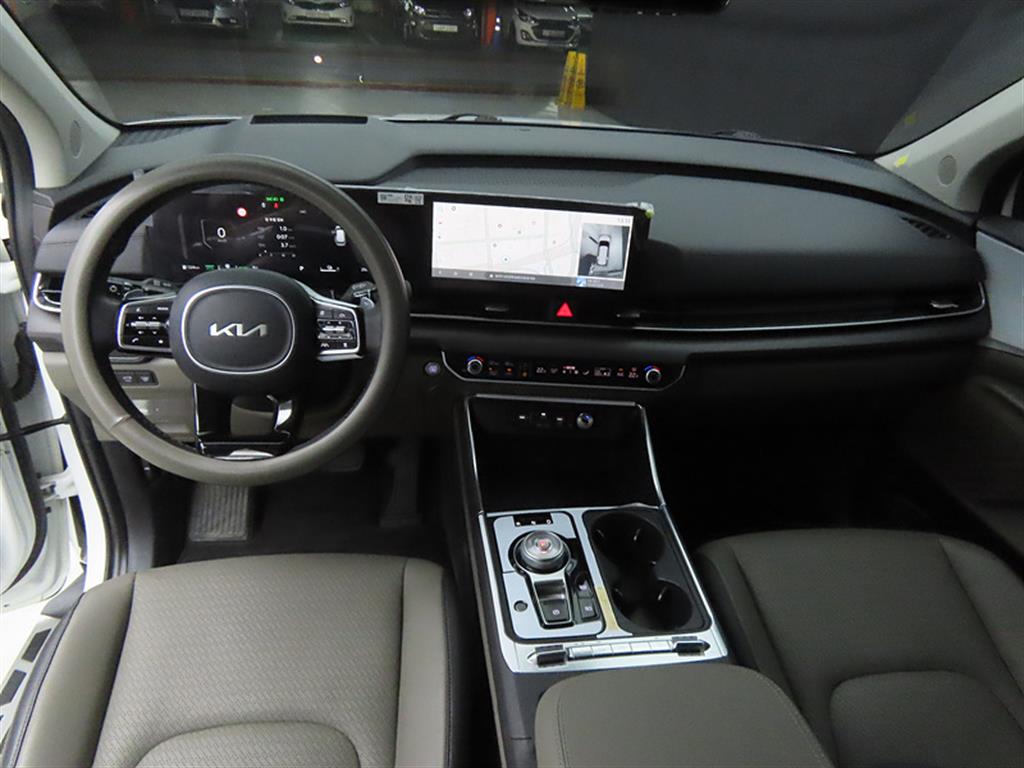 KIA Carnival - Vista 7