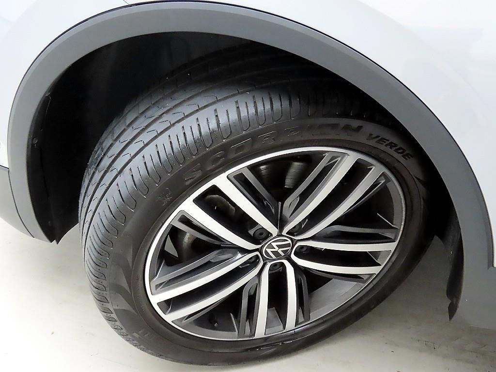 Volkswagen Tiguan 2023 Plateado - Importación desde Corea - HF Imports Iquique - Foto 19