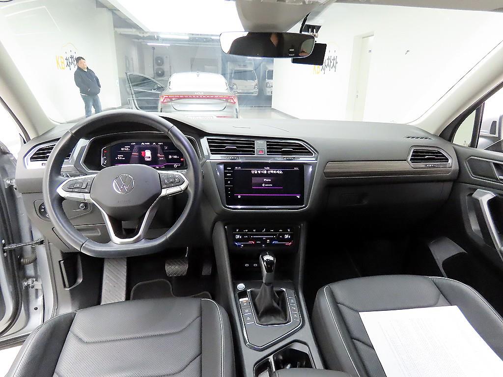 Volkswagen Tiguan - Vista 8